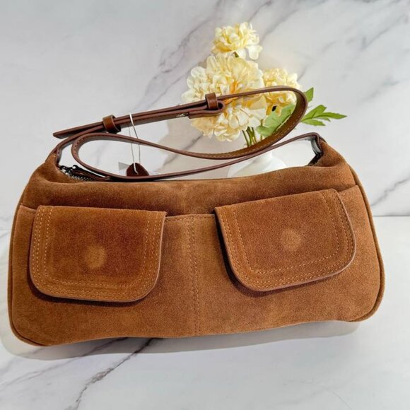 “Classic Suede Charm” – High-Quality Genuine Suede Bag